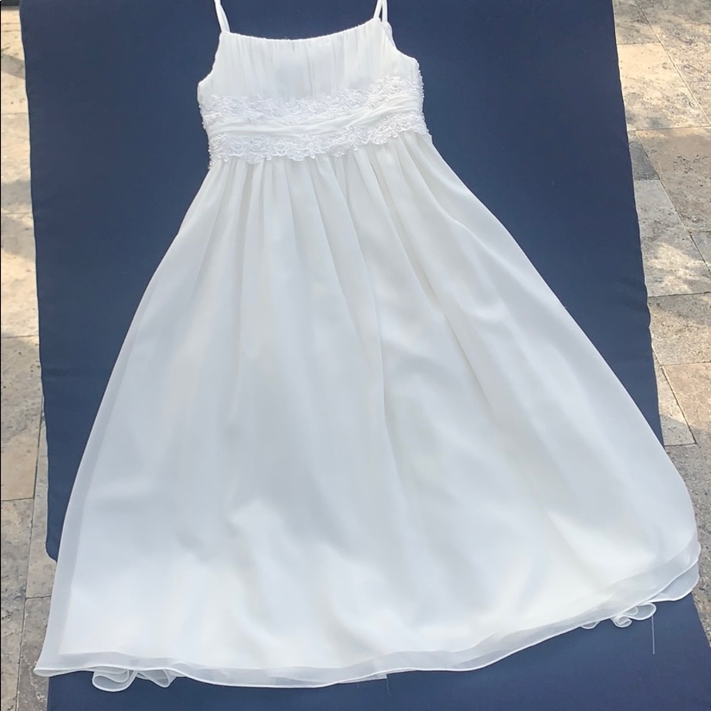 First communion/flower girl dress. Size 6